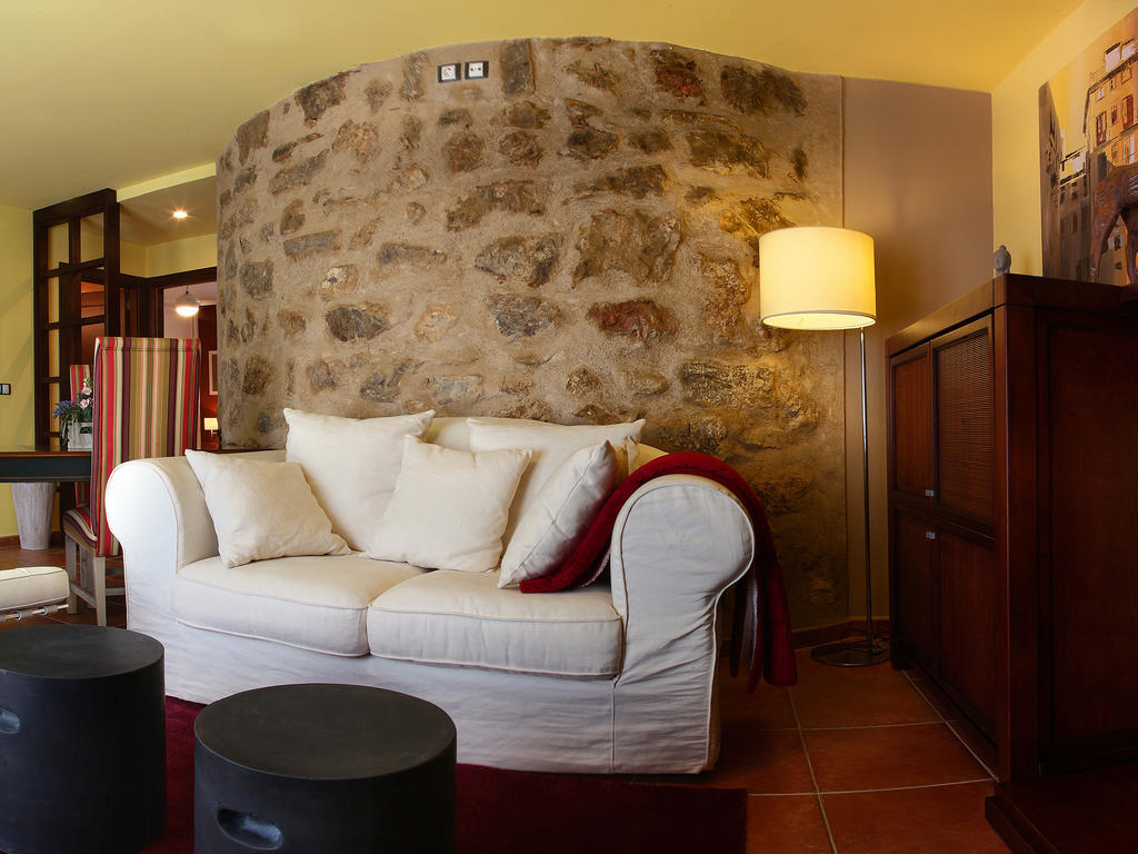 Apartamento La Seo Barbastro Bagian luar foto